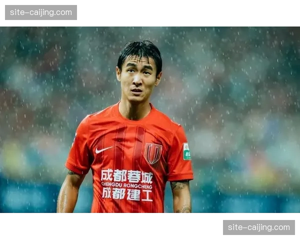 韦世豪队长角色转型 成都蓉城新核心承担组织与领导双重责任